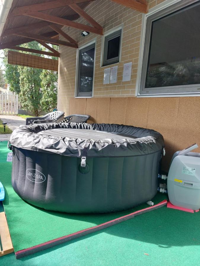 Dunakanyar, Szentendrei Sziget Szamoca Vendeghaz Horany Telen Nyaron Szigetmonostor Exteriör bild